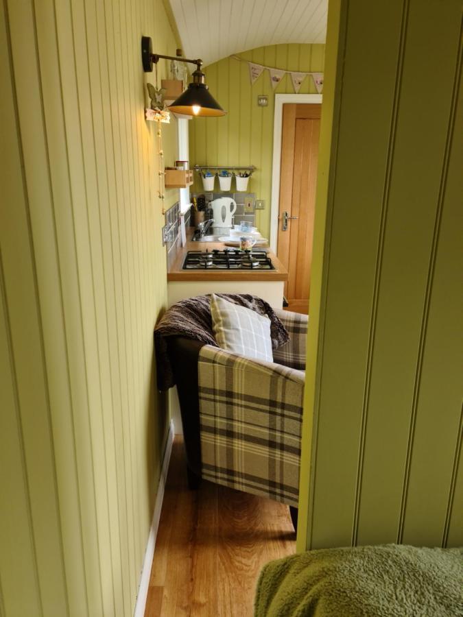 The Bay ,Luxury Shepherds Hut, Dundonnell Eksteriør billede