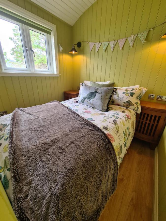 The Bay ,Luxury Shepherds Hut, Dundonnell Eksteriør billede